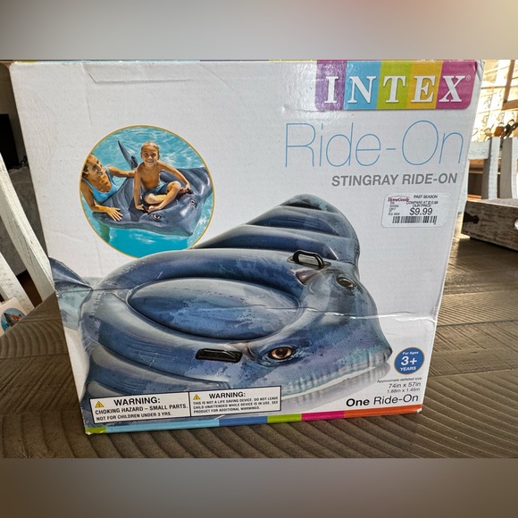 Intex Stingray Ride-On Inflatable Swimming Pool Float (NEW in Box) - Picture 5 of 7